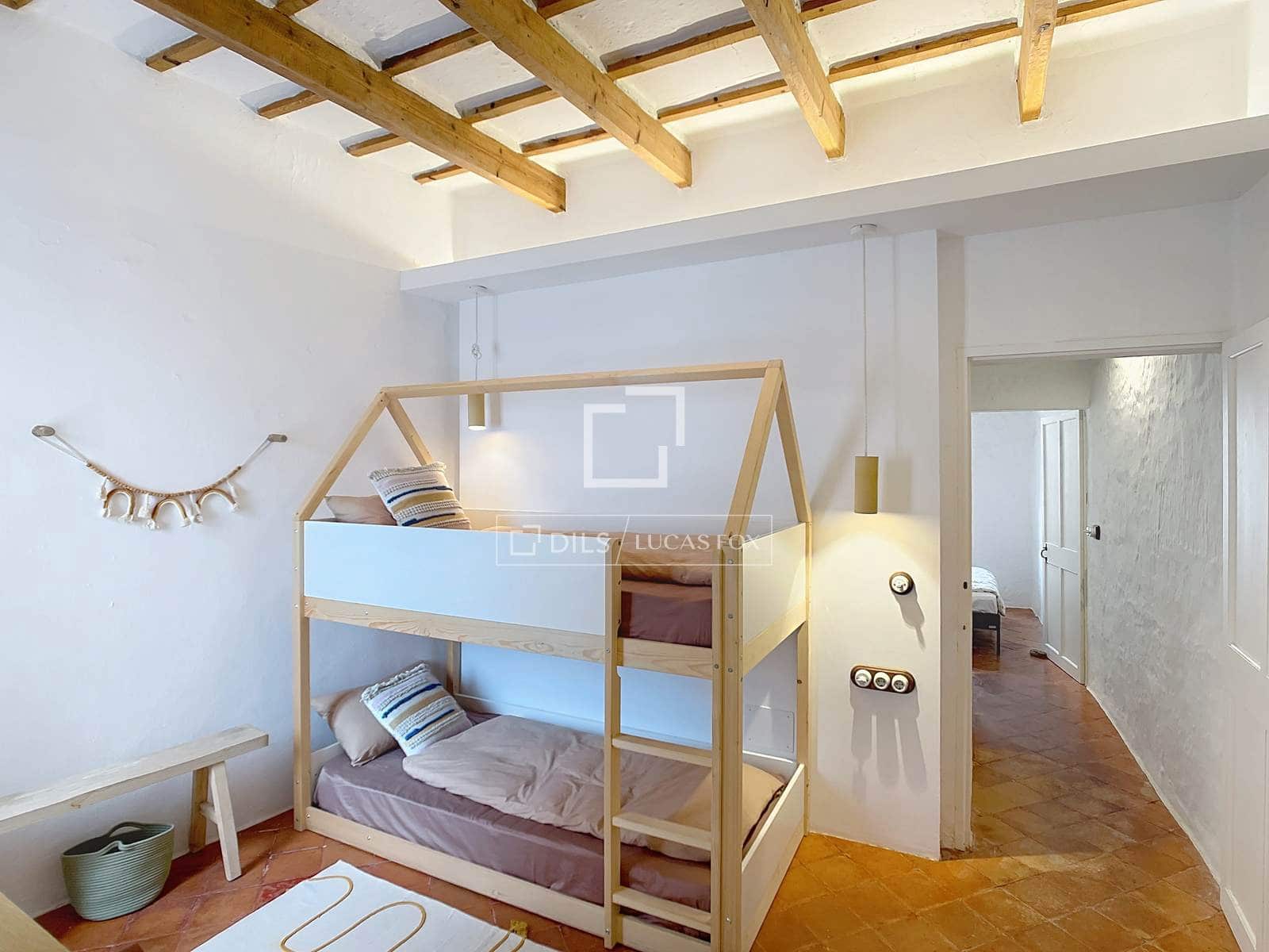 4 soveværelse Villa til salg i Ciutadella de Menorca - € 650.000 (Ref: 9535254)