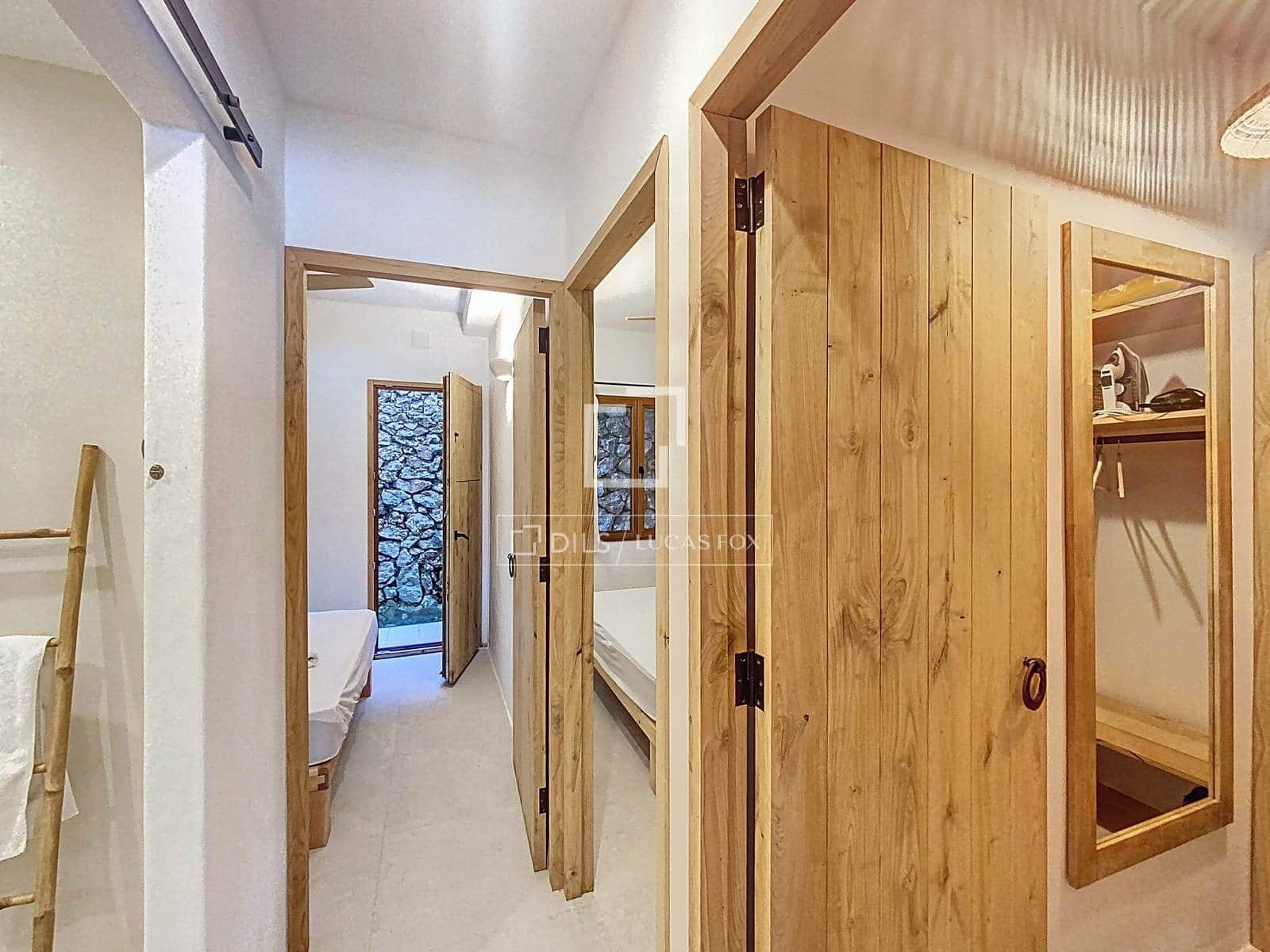 2 bedroom Apartment for sale in Es Mercadal - € 450,000 (Ref: 9537713)