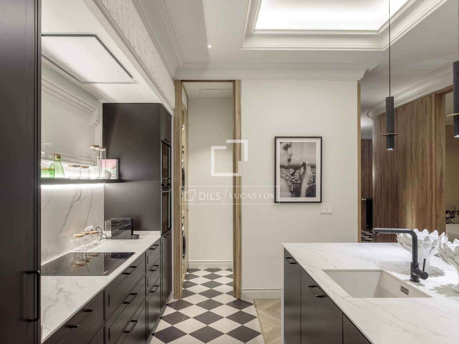 3 soverom Leilighet til leie i Madrid by - € 14 000 (Ref: 9538818)