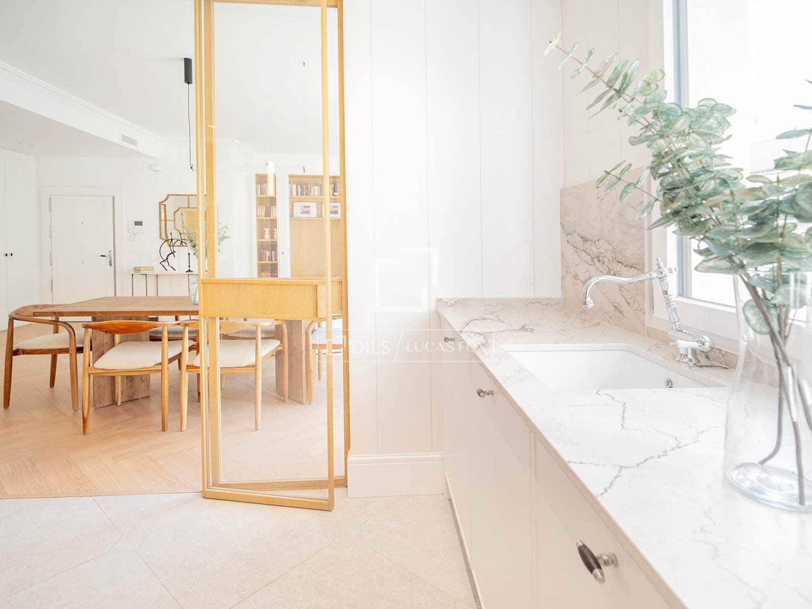 3 sypialnia Apartament na sprzedaż w Miasto Madryt - 1 450 000 € (Ref: 9539031)