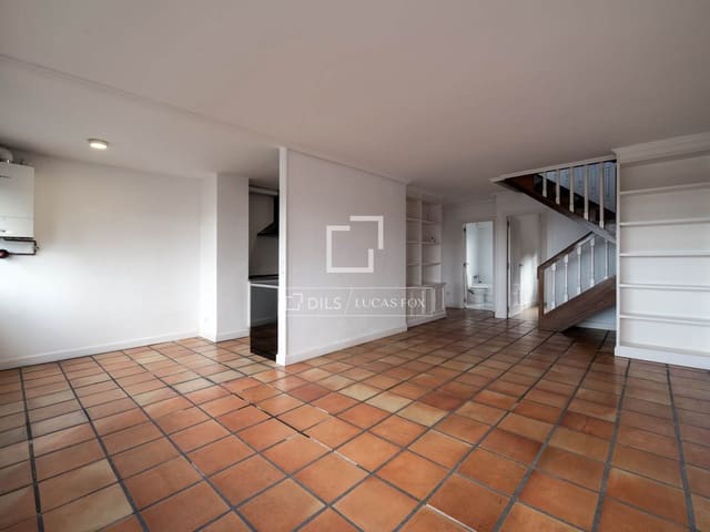 2 bedroom Apartment for sale in Alcobendas with pool - € 850,000 (Ref: 9539032)