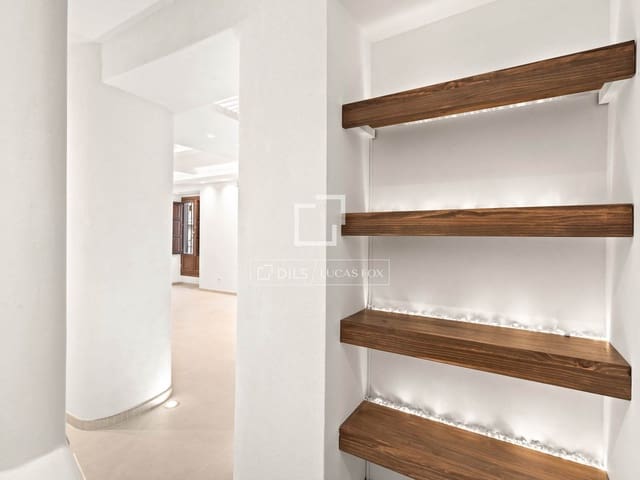 2 Zimmer Finca/Landgut zu verkaufen in Estepona - 749.000 € (Ref: 9539033)