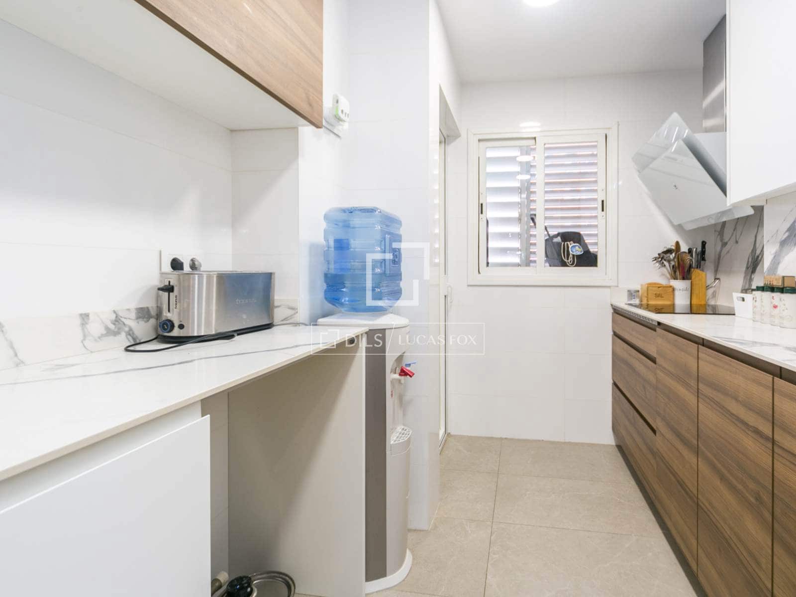 4 makuuhuone Huoneisto myytävänä paikassa Sant Cugat del Valles mukana uima-altaan - 780 000 € (Ref: 9539518)