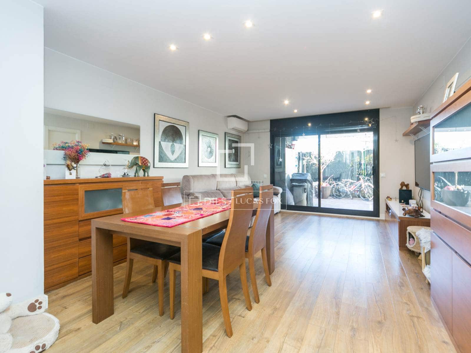 4 makuuhuone Huoneisto myytävänä paikassa Sant Cugat del Valles mukana uima-altaan - 780 000 € (Ref: 9539518)