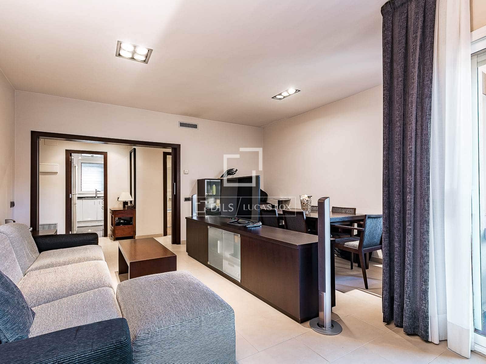 3 quarto Apartamento para venda em Barcelona cidade com piscina - 628 000 € (Ref: 9539731)