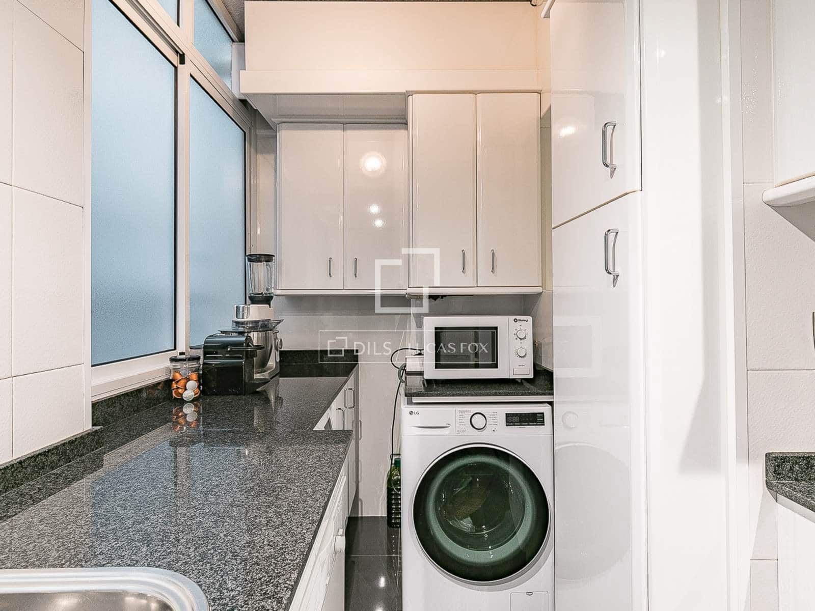 3 quarto Apartamento para venda em Barcelona cidade com piscina - 628 000 € (Ref: 9539731)