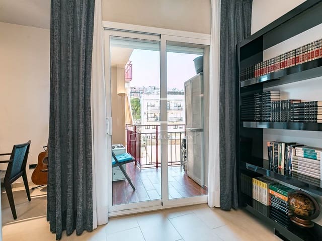 3 quarto Apartamento para venda em Barcelona cidade com piscina - 628 000 € (Ref: 9539731)