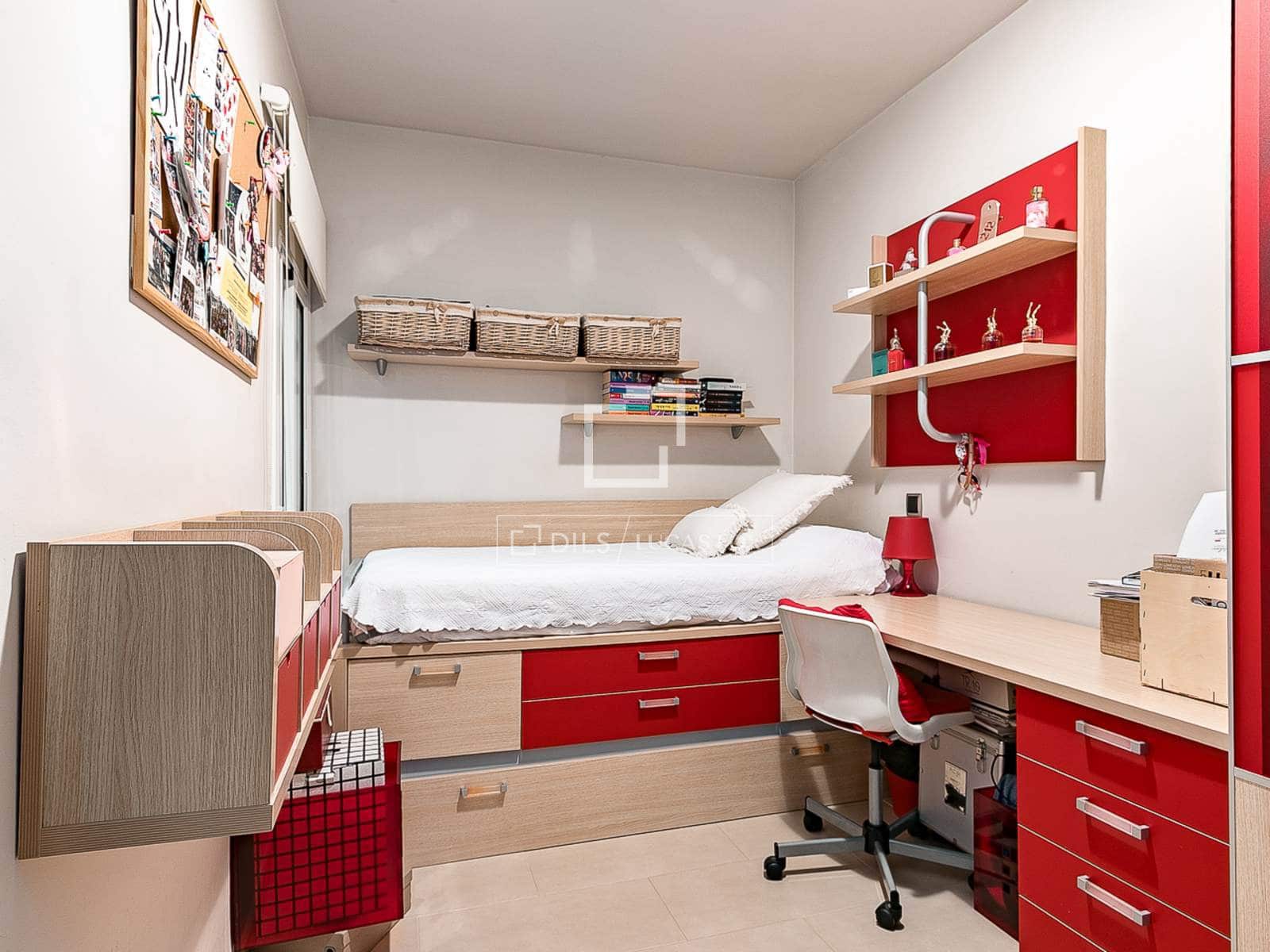 3 quarto Apartamento para venda em Barcelona cidade com piscina - 628 000 € (Ref: 9539731)