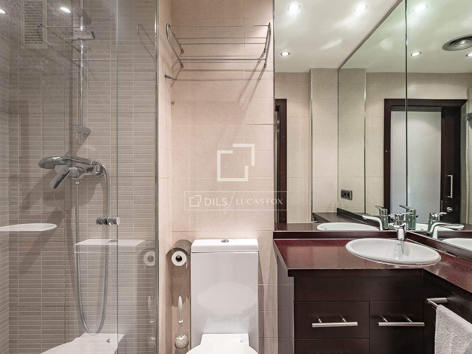 3 quarto Apartamento para venda em Barcelona cidade com piscina - 628 000 € (Ref: 9539731)