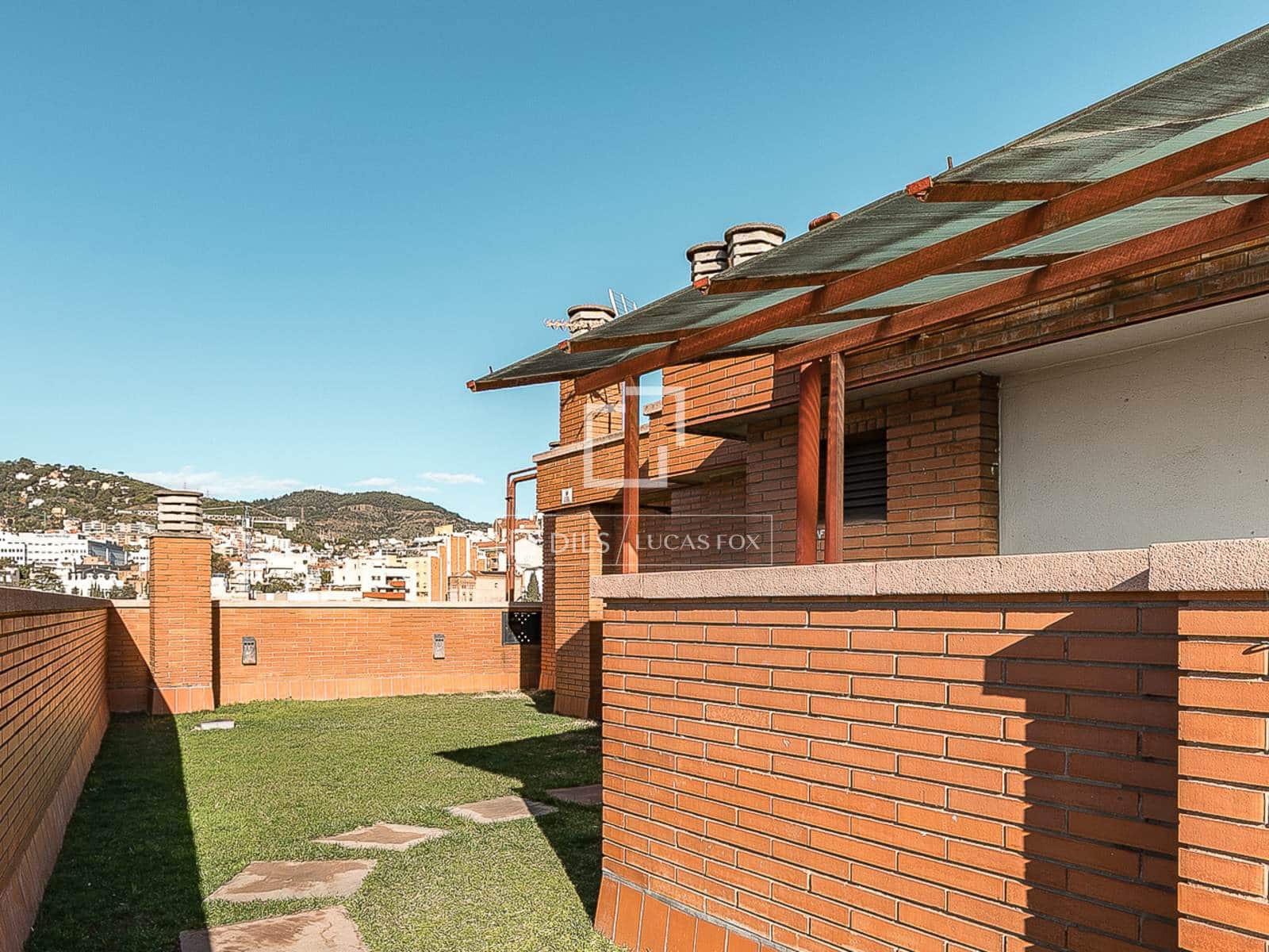 3 quarto Apartamento para venda em Barcelona cidade com piscina - 628 000 € (Ref: 9539731)