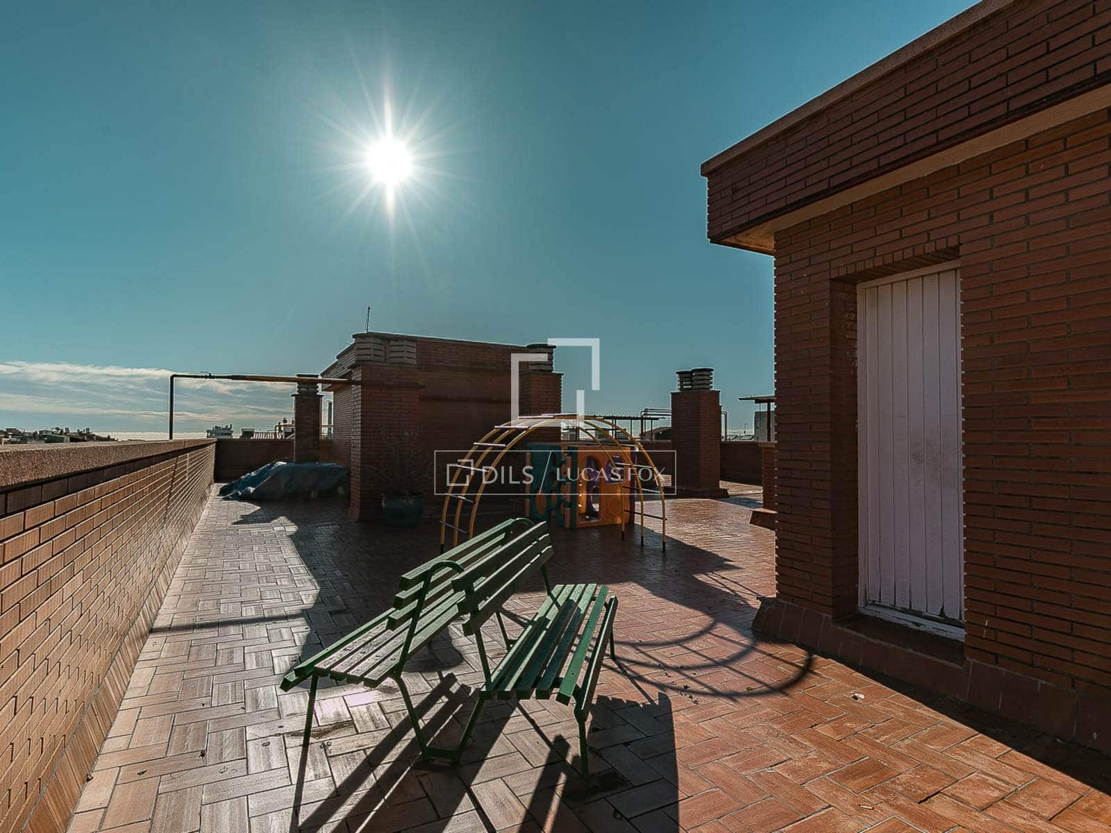 3 quarto Apartamento para venda em Barcelona cidade com piscina - 628 000 € (Ref: 9539731)