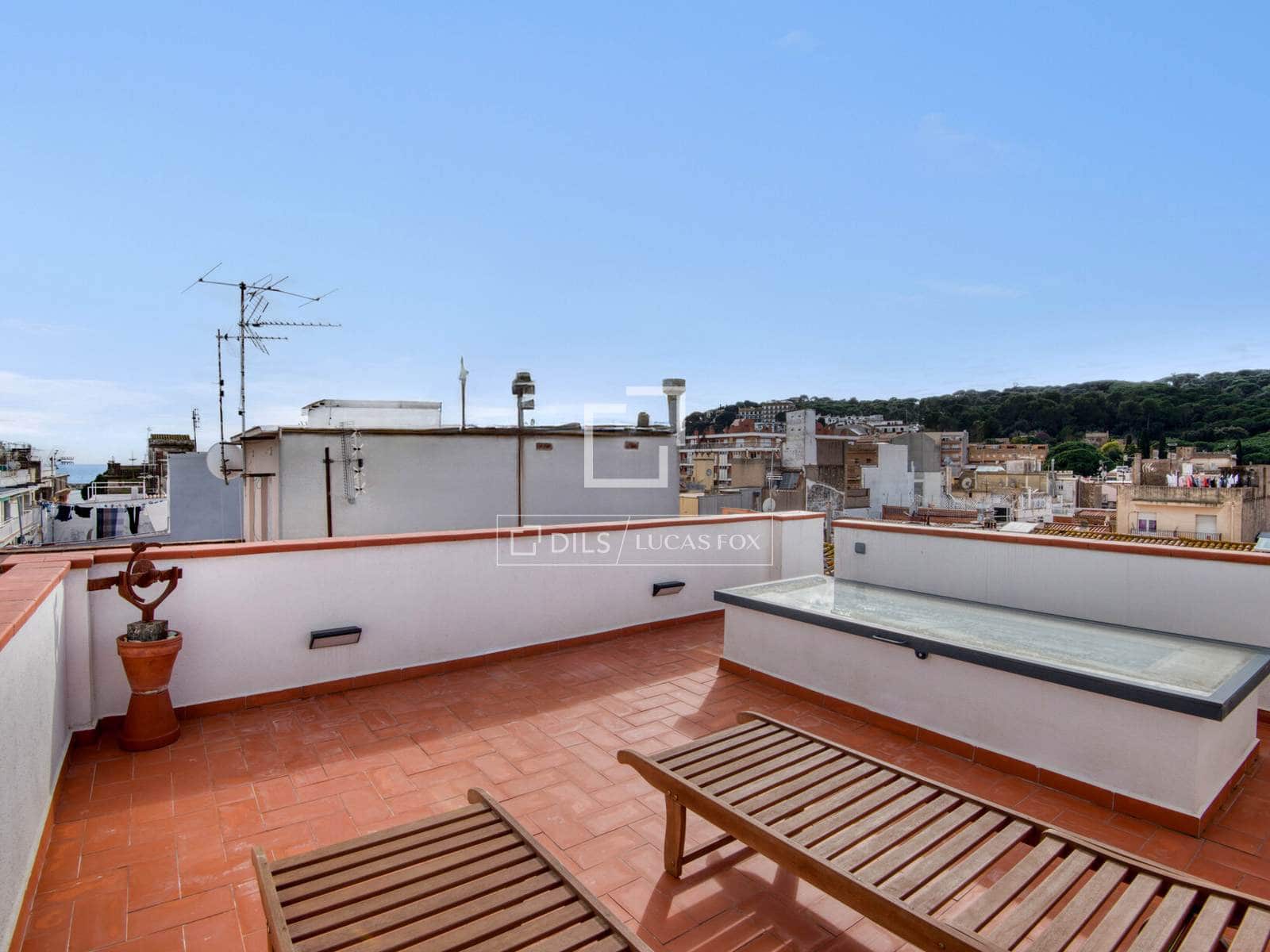Chalet de 4 habitaciones en Sant Feliu de Guíxols en venta - 725.000 € (Ref: 9539732)