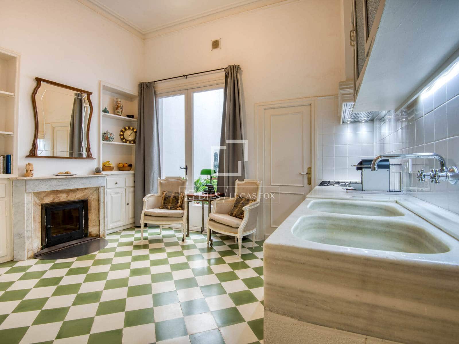 Chalet de 4 habitaciones en Sant Feliu de Guíxols en venta - 725.000 € (Ref: 9539732)