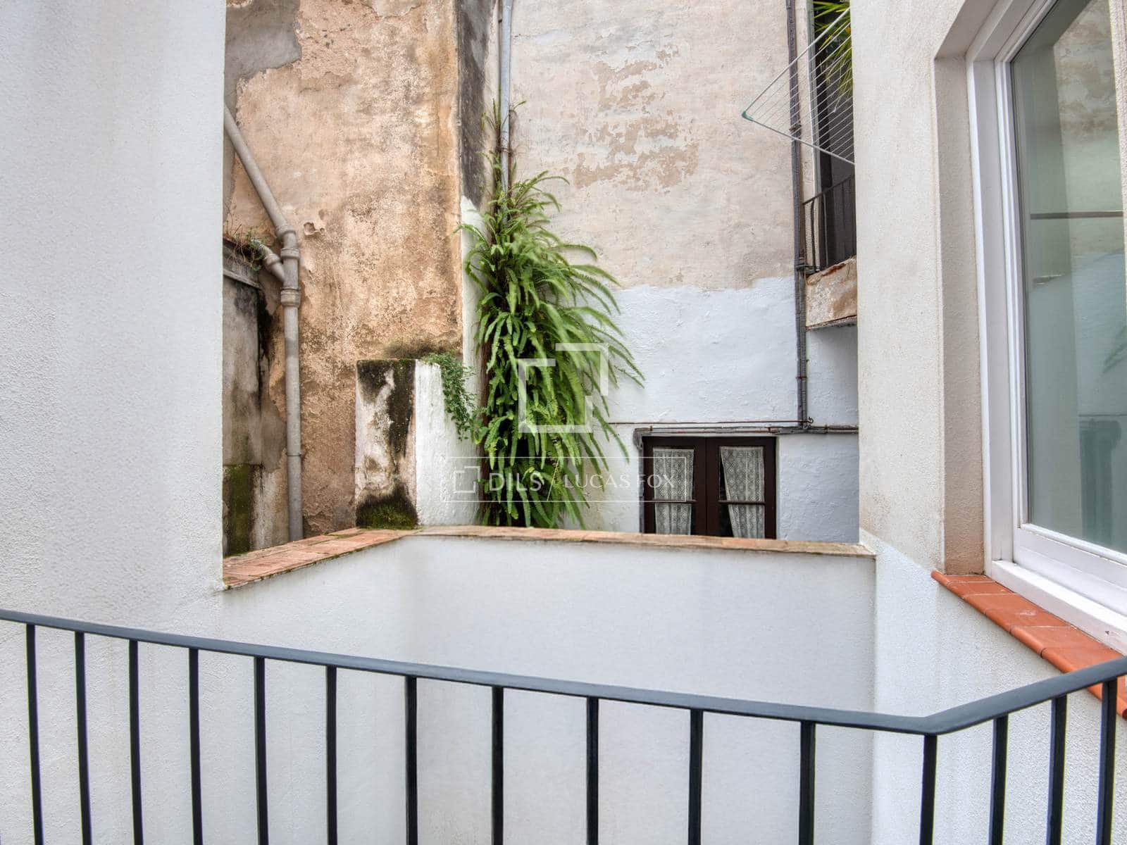 Chalet de 4 habitaciones en Sant Feliu de Guíxols en venta - 725.000 € (Ref: 9539732)