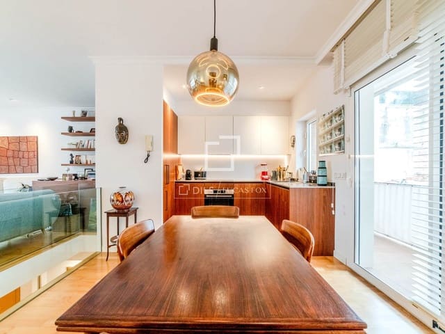 2 quarto Penthouse para venda em Sitges - 925 000 € (Ref: 9539734)