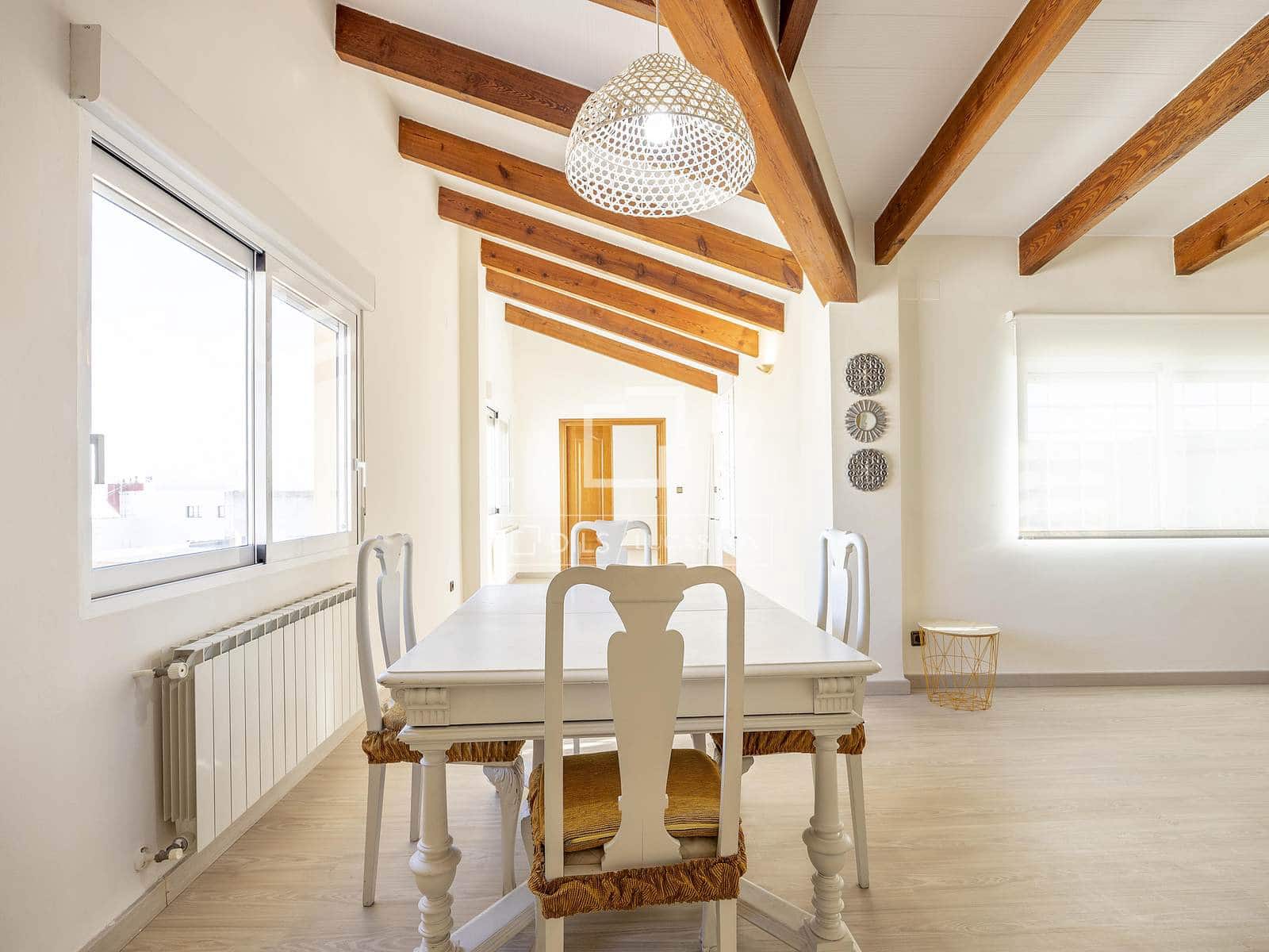 Penthouse de 2 chambres à louer à Valence ville - 3 500 € (Ref: 9539735)
