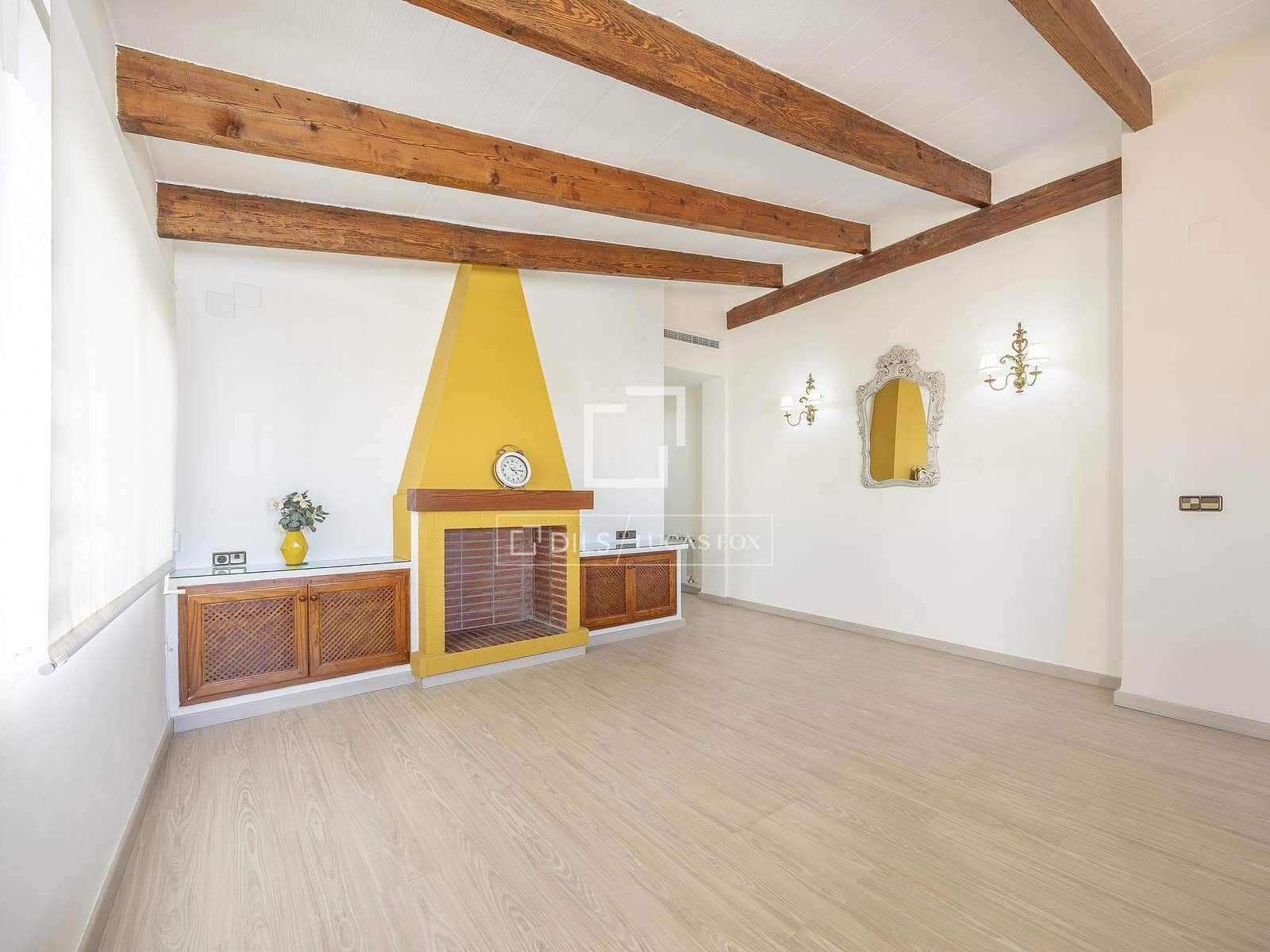 Penthouse de 2 chambres à louer à Valence ville - 3 500 € (Ref: 9539735)
