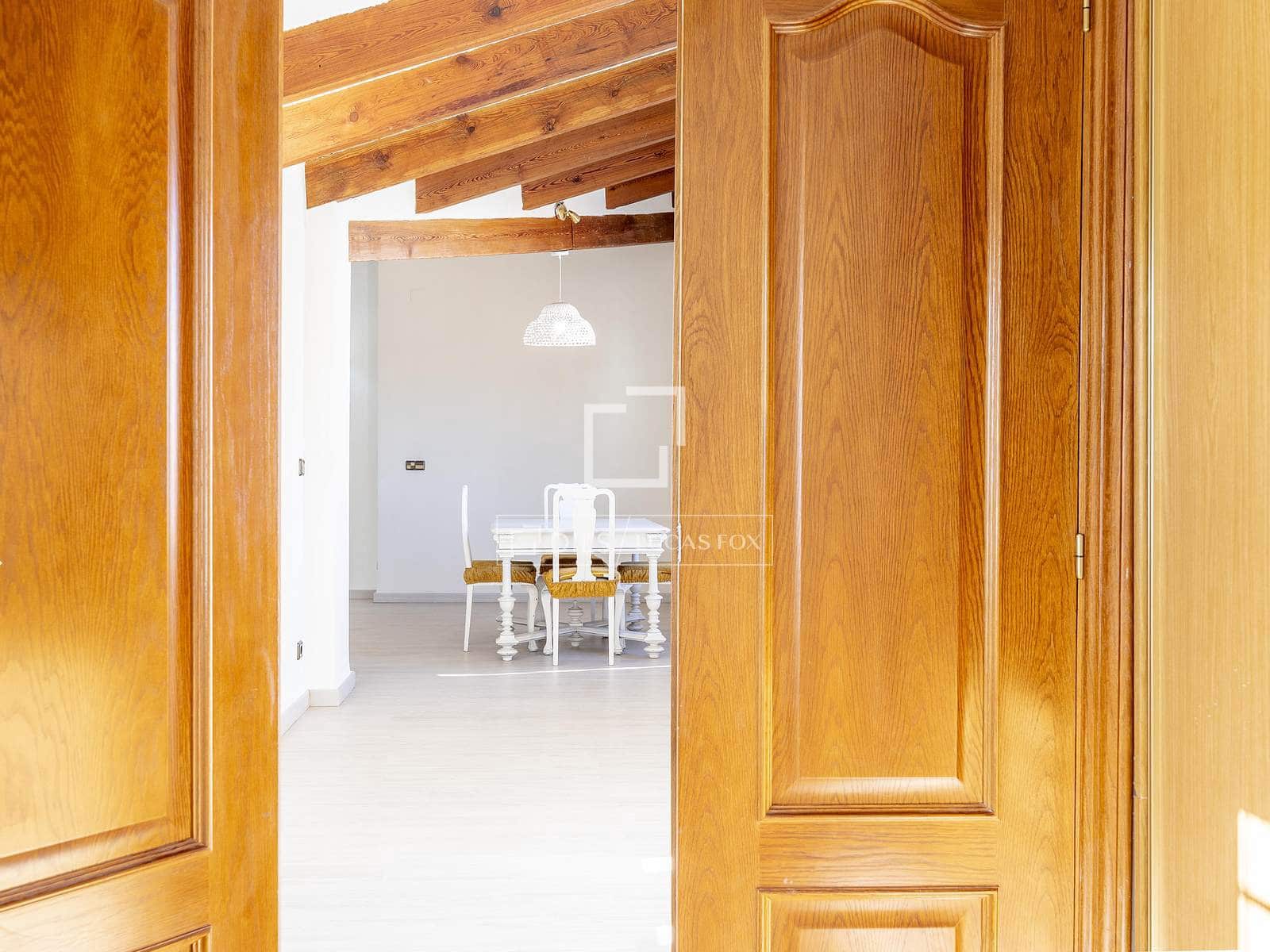 Penthouse de 2 chambres à louer à Valence ville - 3 500 € (Ref: 9539735)