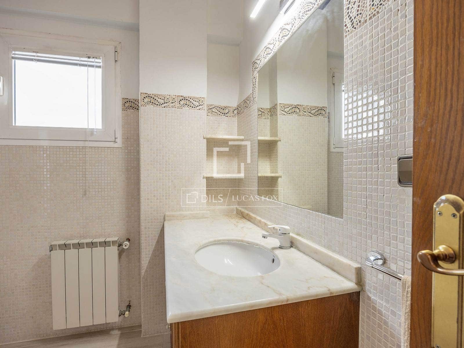 Penthouse de 2 chambres à louer à Valence ville - 3 500 € (Ref: 9539735)