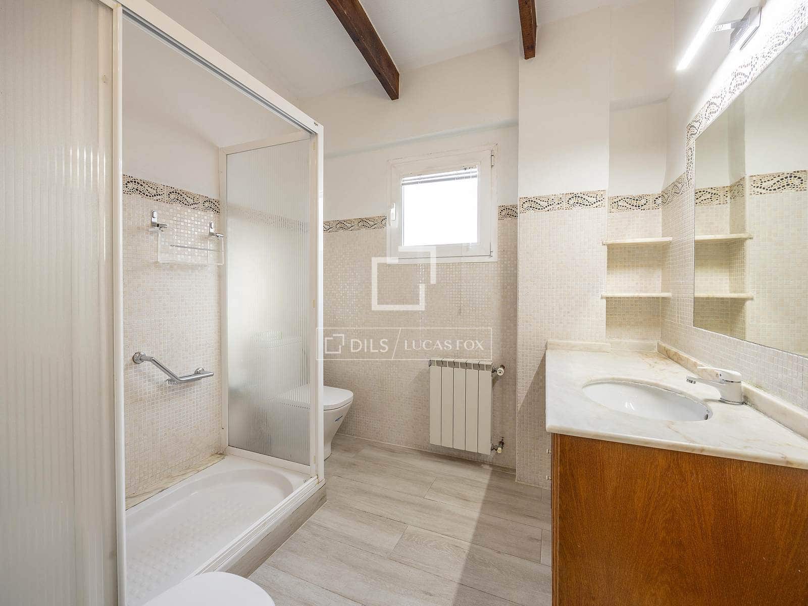 Penthouse de 2 chambres à louer à Valence ville - 3 500 € (Ref: 9539735)