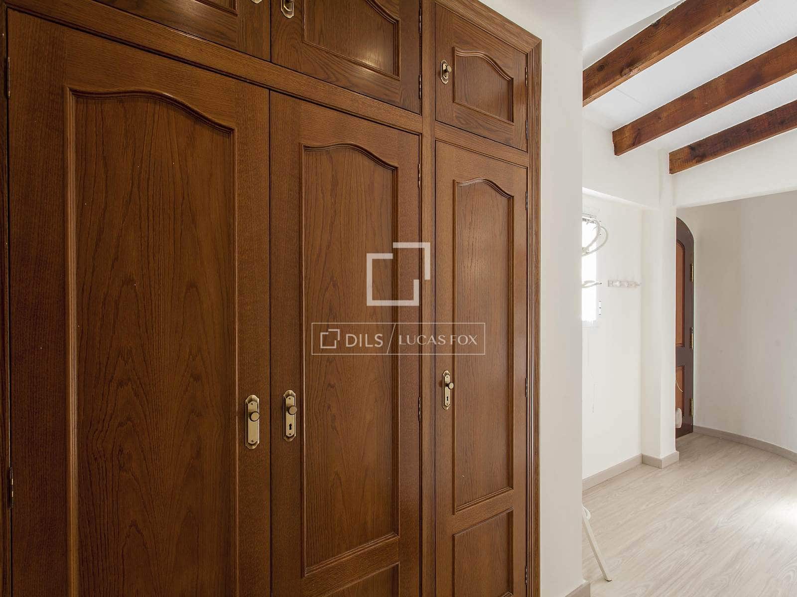 Penthouse de 2 chambres à louer à Valence ville - 3 500 € (Ref: 9539735)