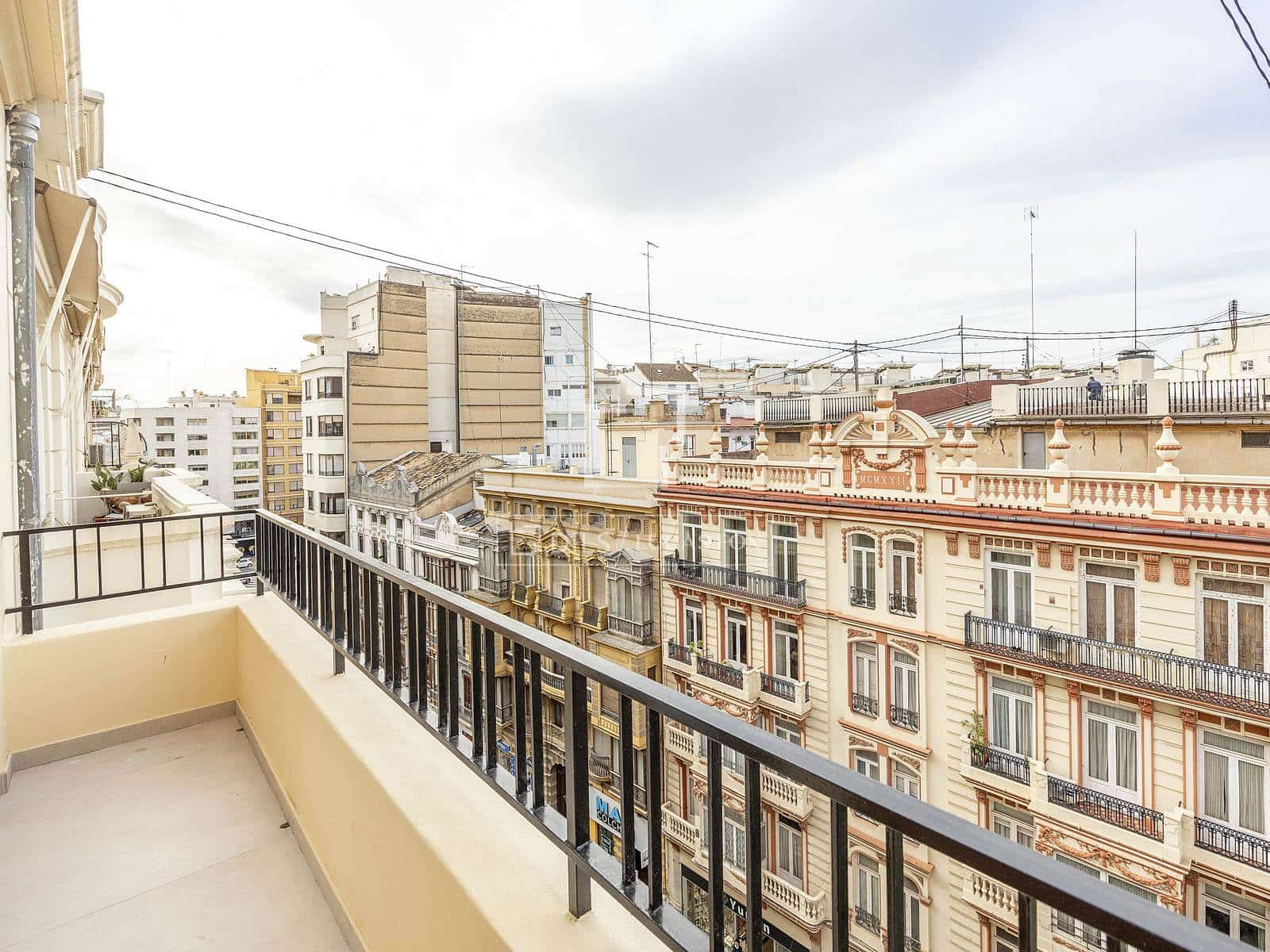 4 soveværelse Lejlighed til salg i Valencia by - € 1.249.000 (Ref: 9540732)