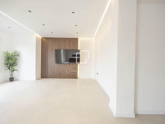 4 soveværelse Lejlighed til salg i Valencia by - € 1.249.000 (Ref: 9540732)