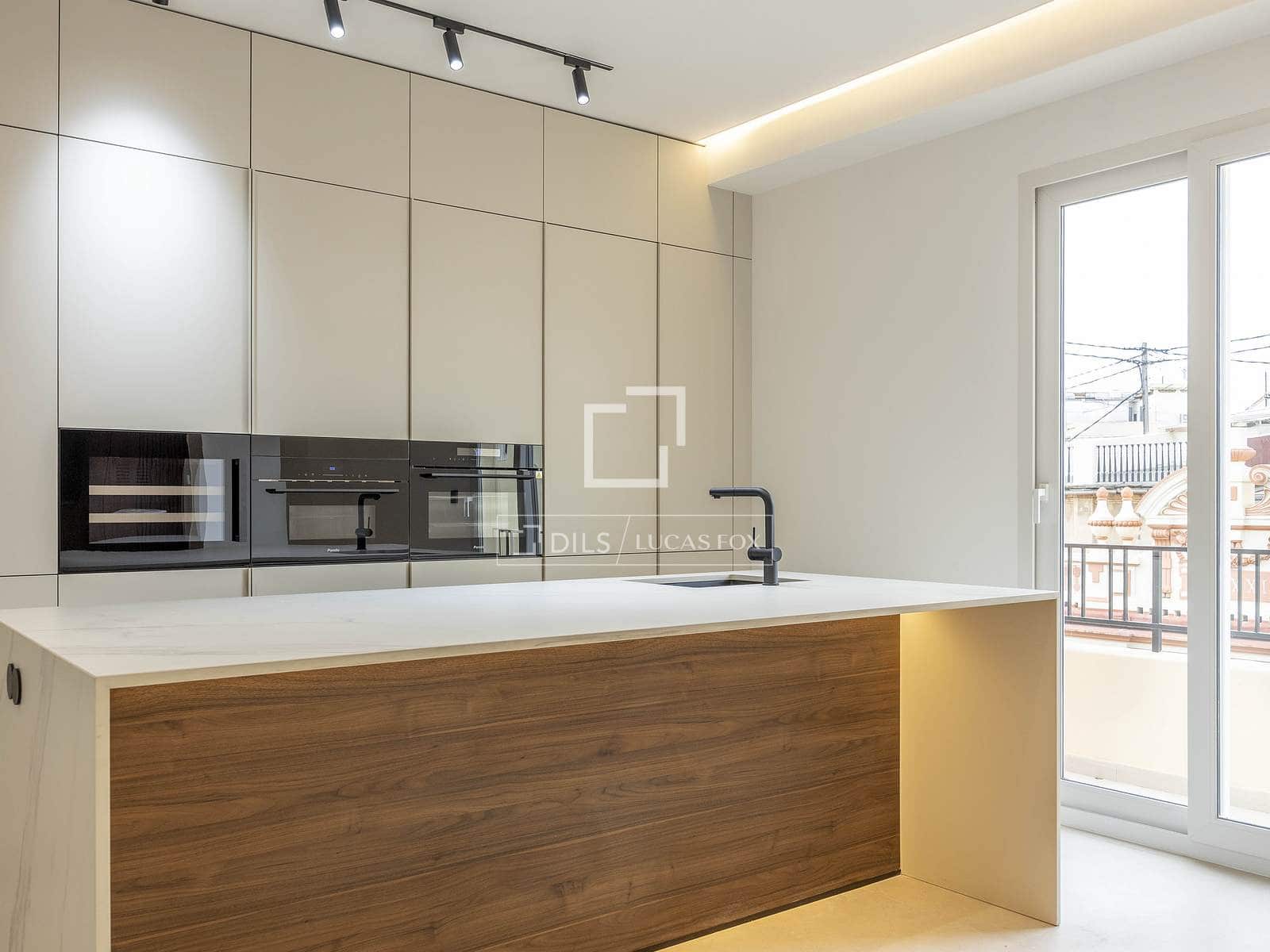 4 soveværelse Lejlighed til salg i Valencia by - € 1.249.000 (Ref: 9540732)