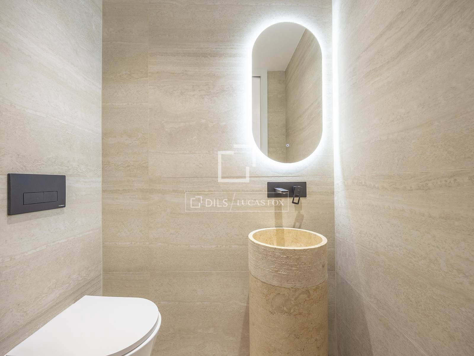 4 soveværelse Lejlighed til salg i Valencia by - € 1.249.000 (Ref: 9540732)