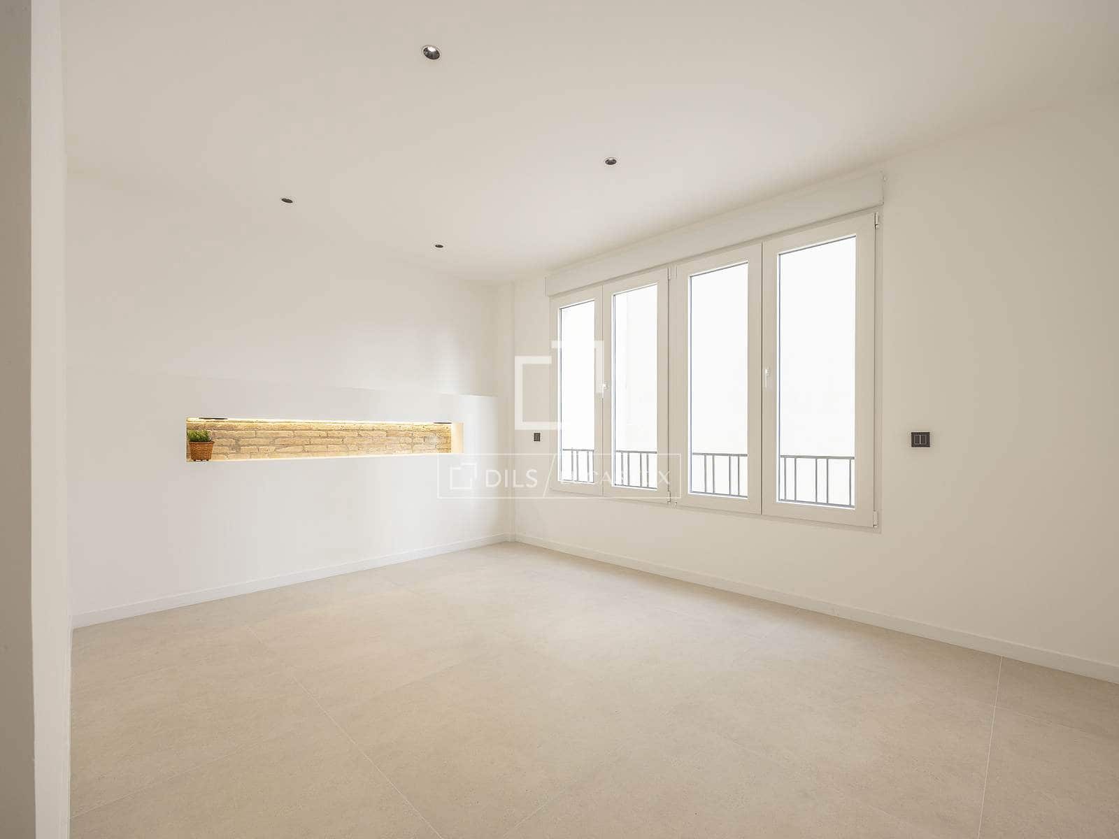 4 soveværelse Lejlighed til salg i Valencia by - € 1.249.000 (Ref: 9540732)