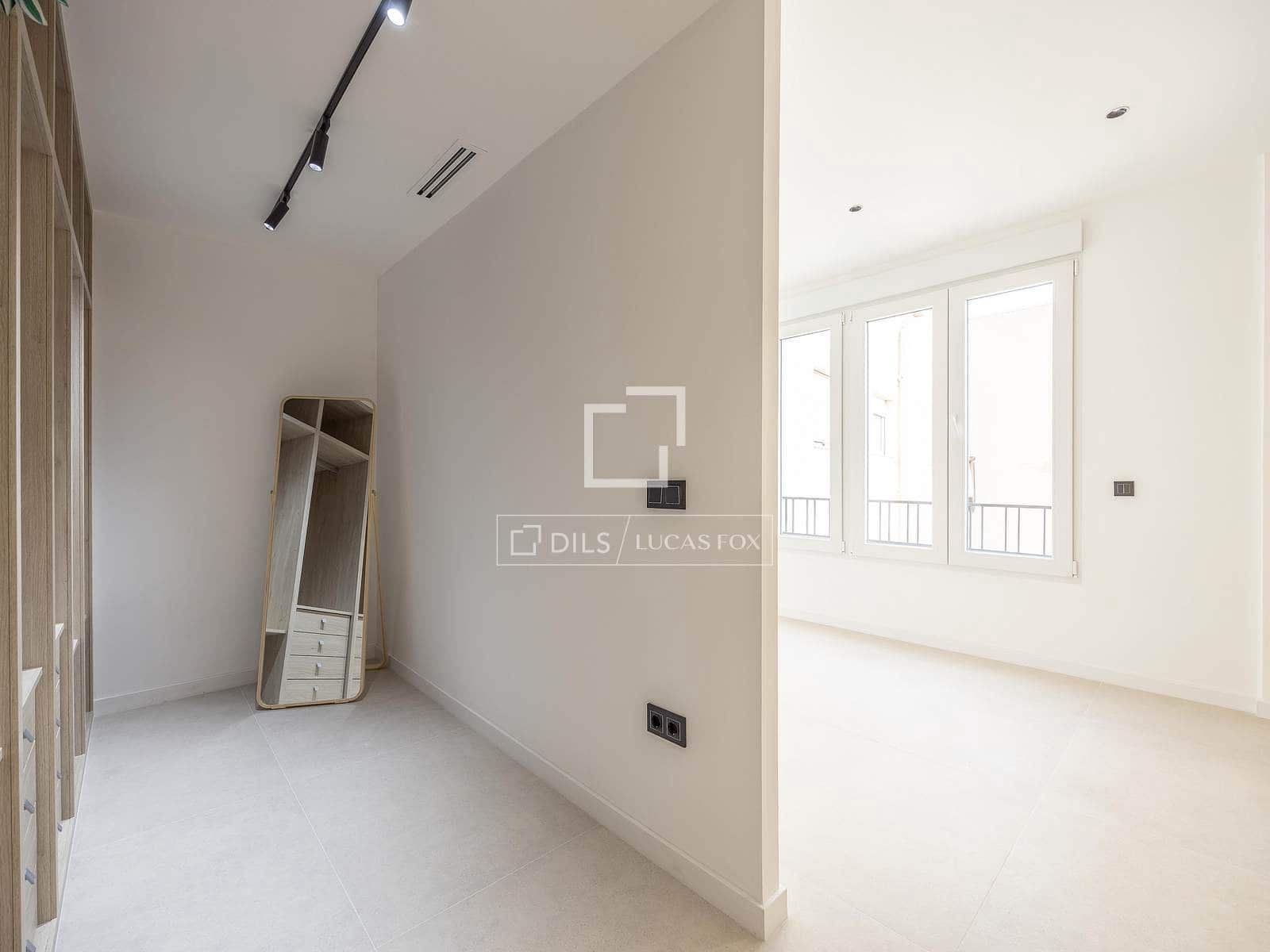 4 soveværelse Lejlighed til salg i Valencia by - € 1.249.000 (Ref: 9540732)