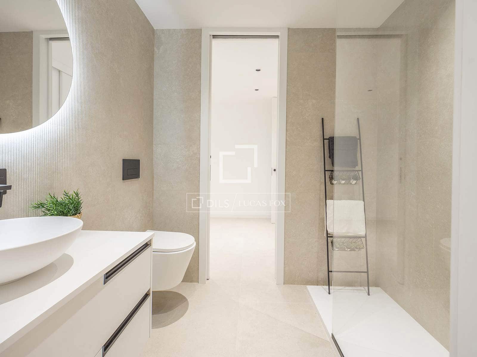 4 soveværelse Lejlighed til salg i Valencia by - € 1.249.000 (Ref: 9540732)