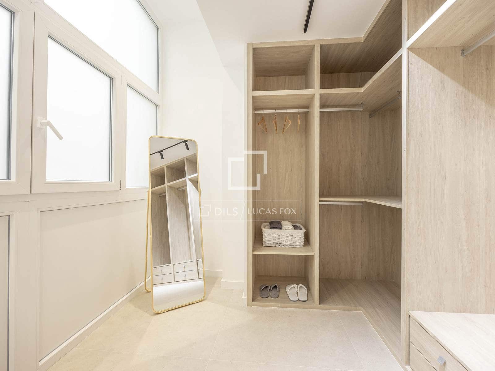 4 soveværelse Lejlighed til salg i Valencia by - € 1.249.000 (Ref: 9540732)