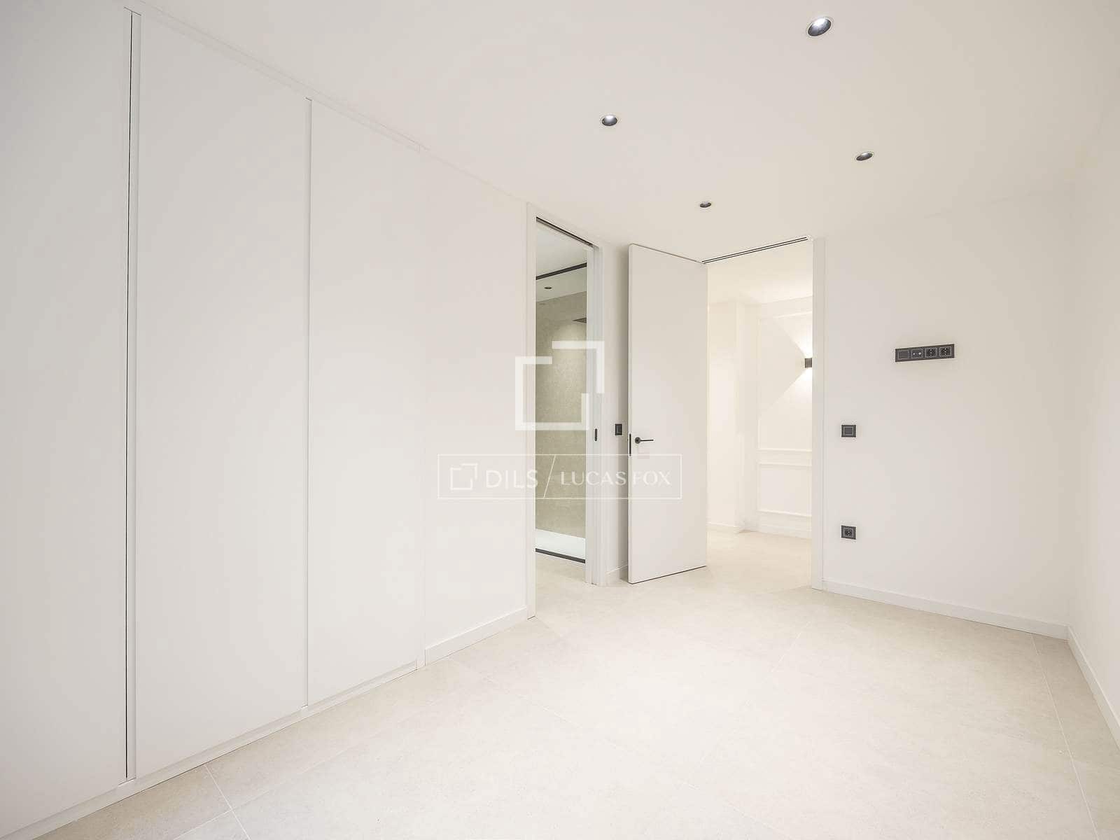 4 soveværelse Lejlighed til salg i Valencia by - € 1.249.000 (Ref: 9540732)