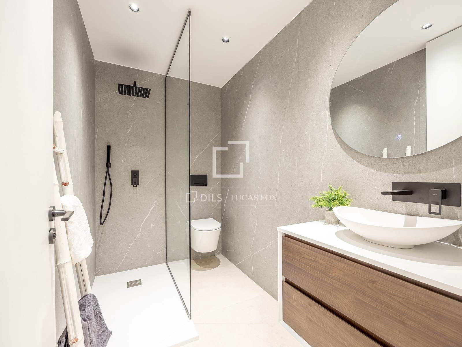 4 soveværelse Lejlighed til salg i Valencia by - € 1.249.000 (Ref: 9540732)