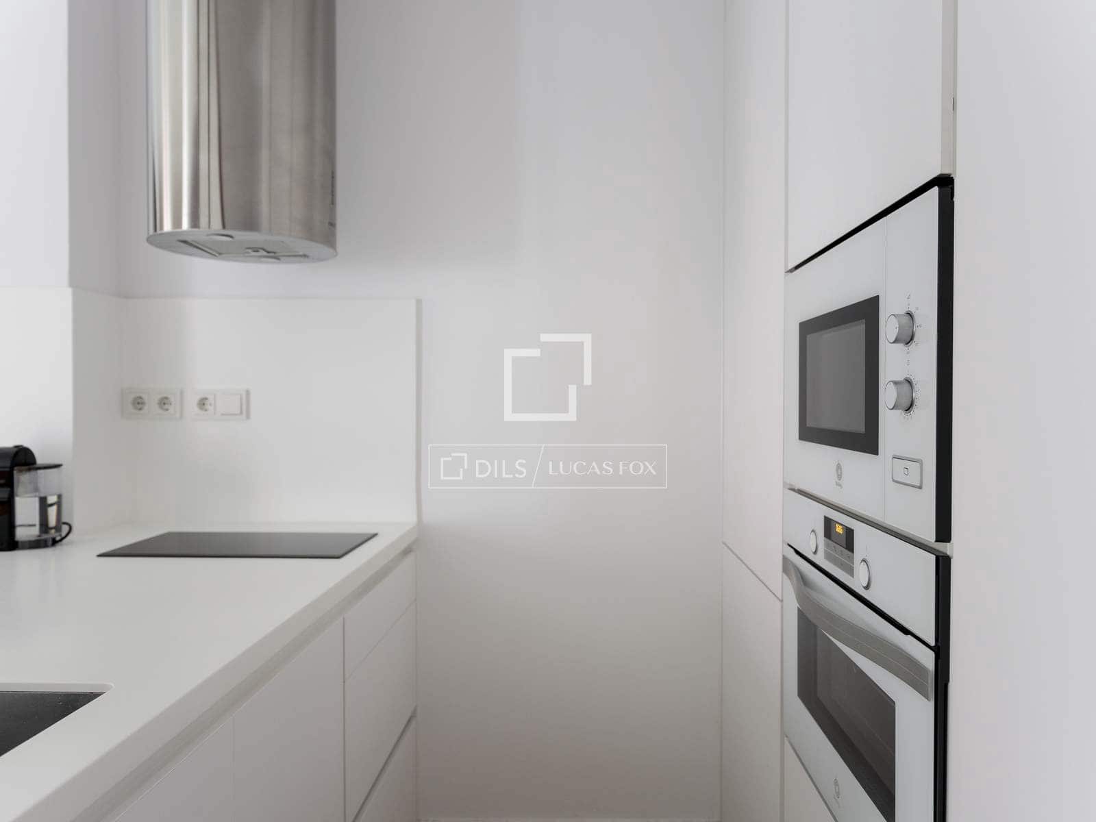 2 sovrum Lägenhet att hyra i Madrid stad - 2 500 € (Ref: 9541819)