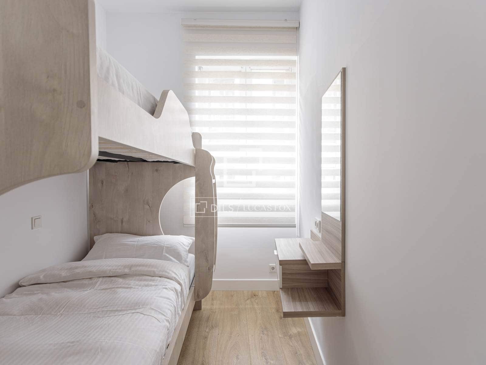 2 sovrum Lägenhet att hyra i Madrid stad - 2 500 € (Ref: 9541819)