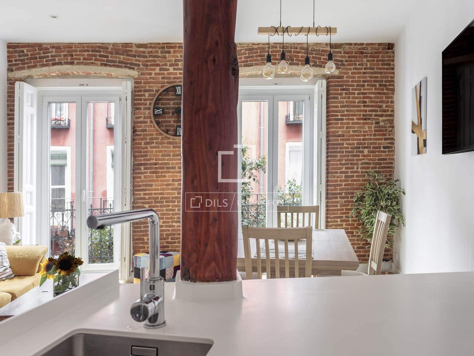 2 sovrum Lägenhet att hyra i Madrid stad - 2 500 € (Ref: 9541819)