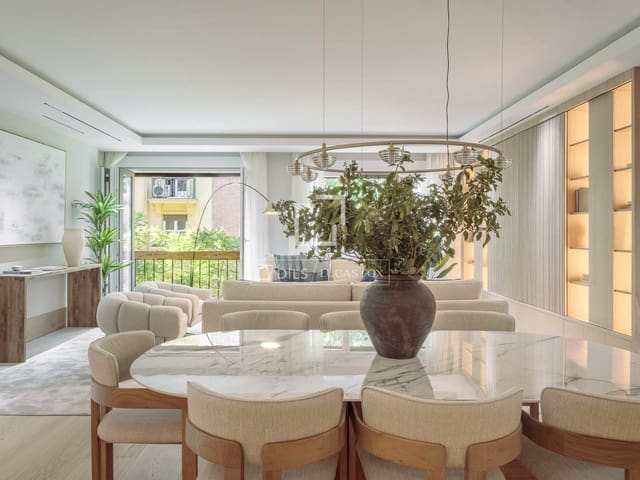 3 slaapkamer Appartement te koop in Almagro, Madrid stad met garage - € 3.700.000 (Ref: 9542469)