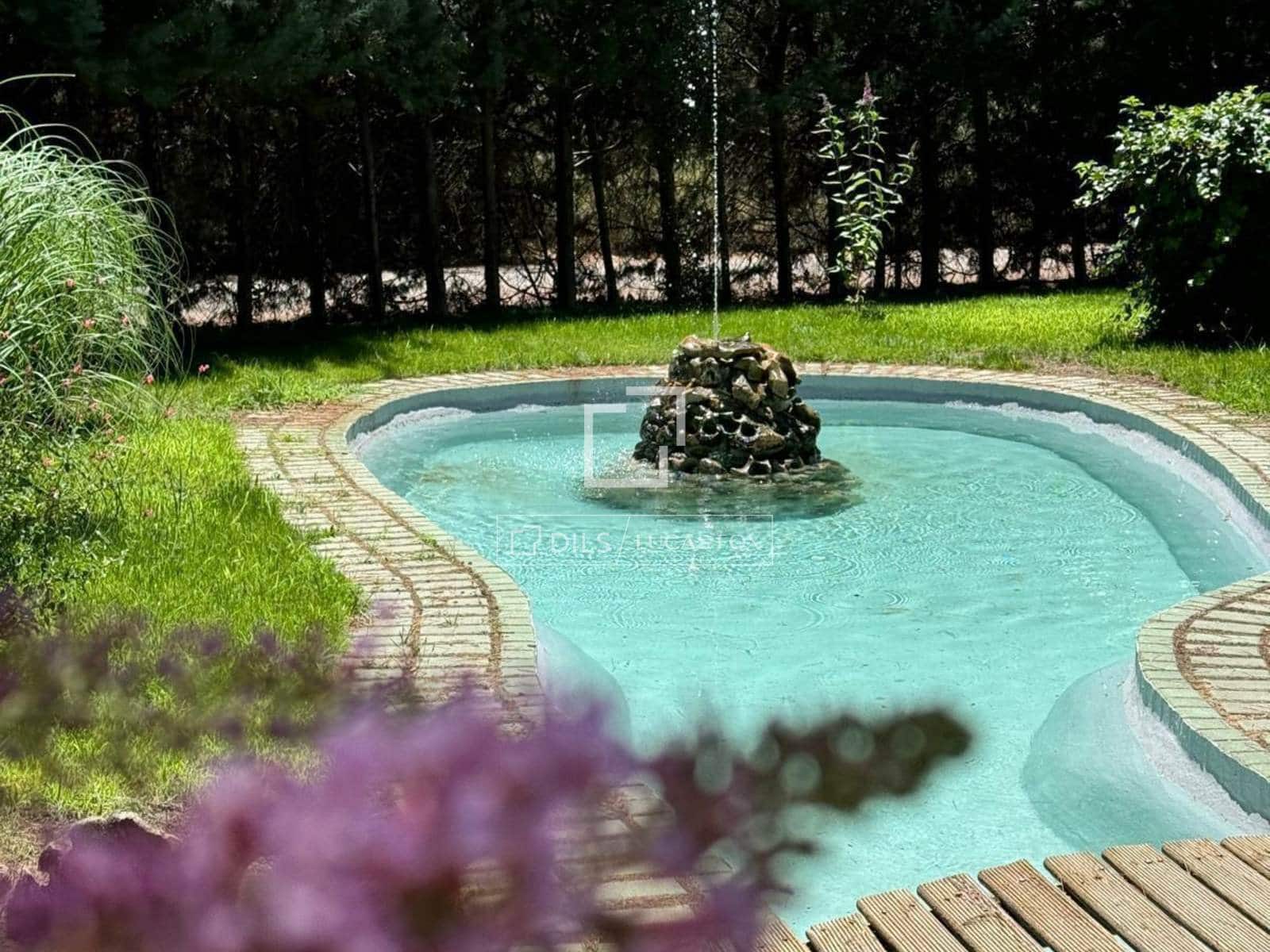 6 soveværelse Villa til salg i Albacete by med swimmingpool - € 730.000 (Ref: 9542470)