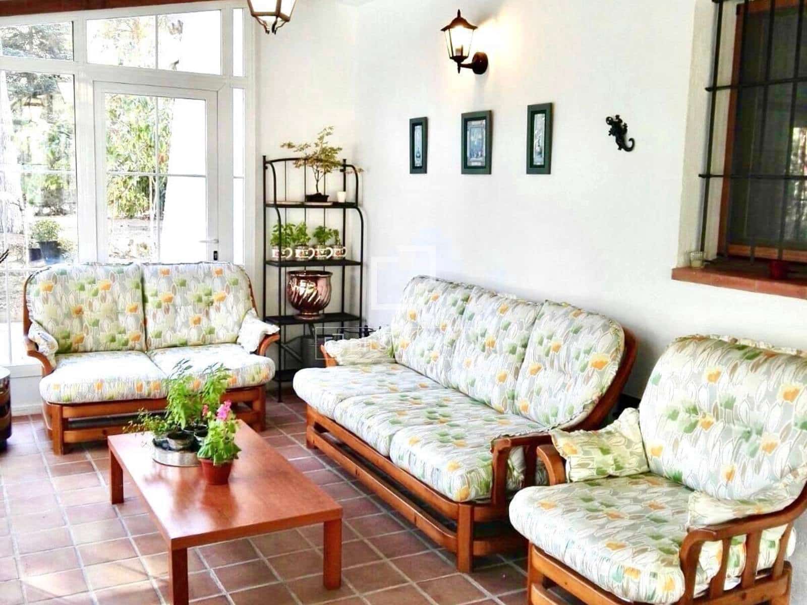 6 soveværelse Villa til salg i Albacete by med swimmingpool - € 730.000 (Ref: 9542470)