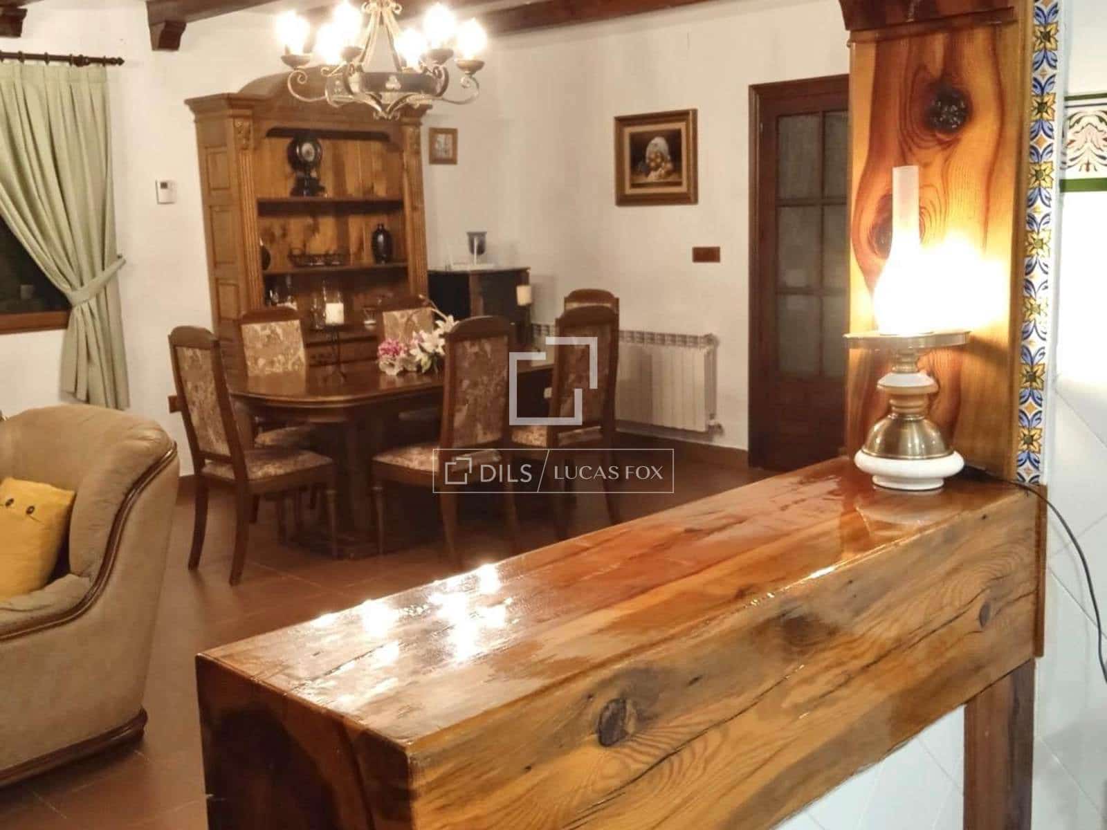 6 soveværelse Villa til salg i Albacete by med swimmingpool - € 730.000 (Ref: 9542470)