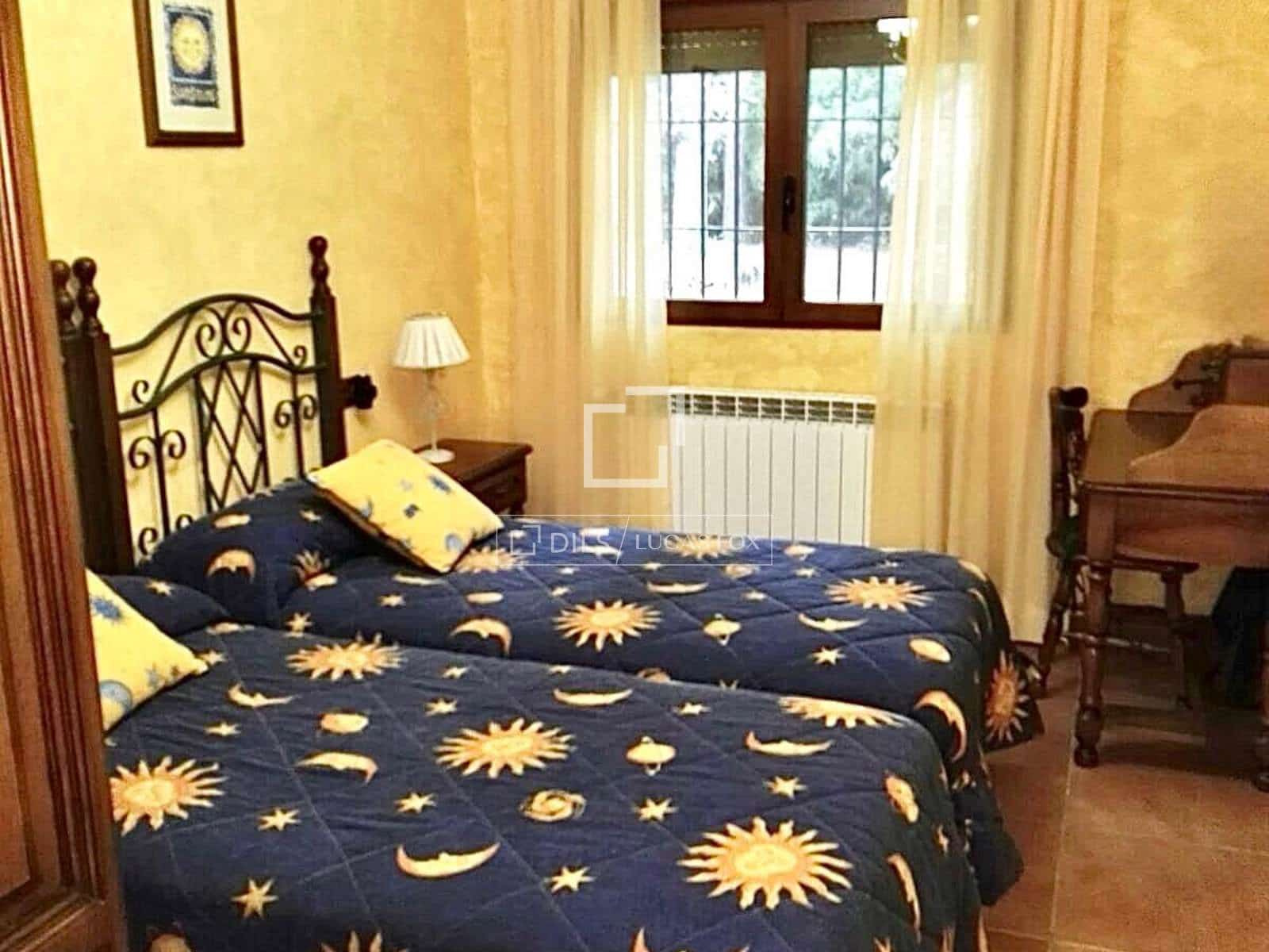 6 soveværelse Villa til salg i Albacete by med swimmingpool - € 730.000 (Ref: 9542470)