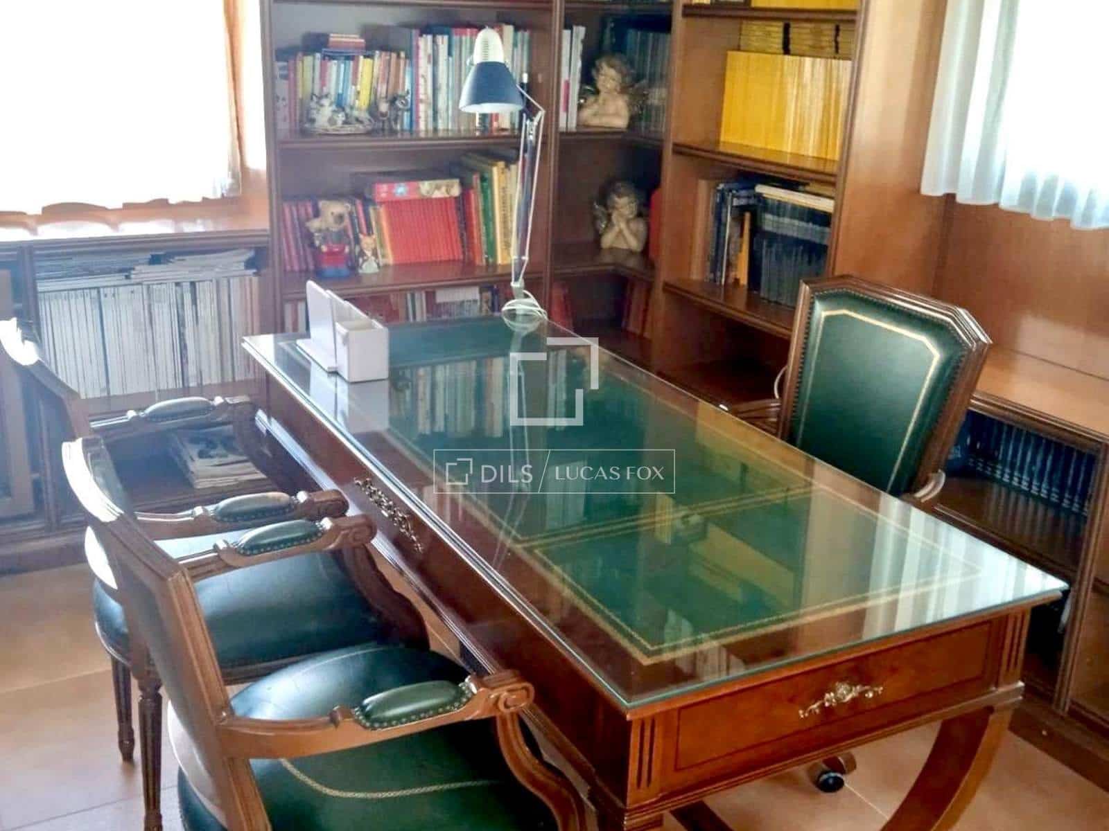 6 soveværelse Villa til salg i Albacete by med swimmingpool - € 730.000 (Ref: 9542470)