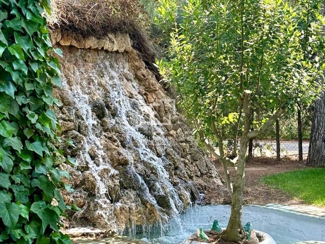 6 soveværelse Villa til salg i Albacete by med swimmingpool - € 730.000 (Ref: 9542470)