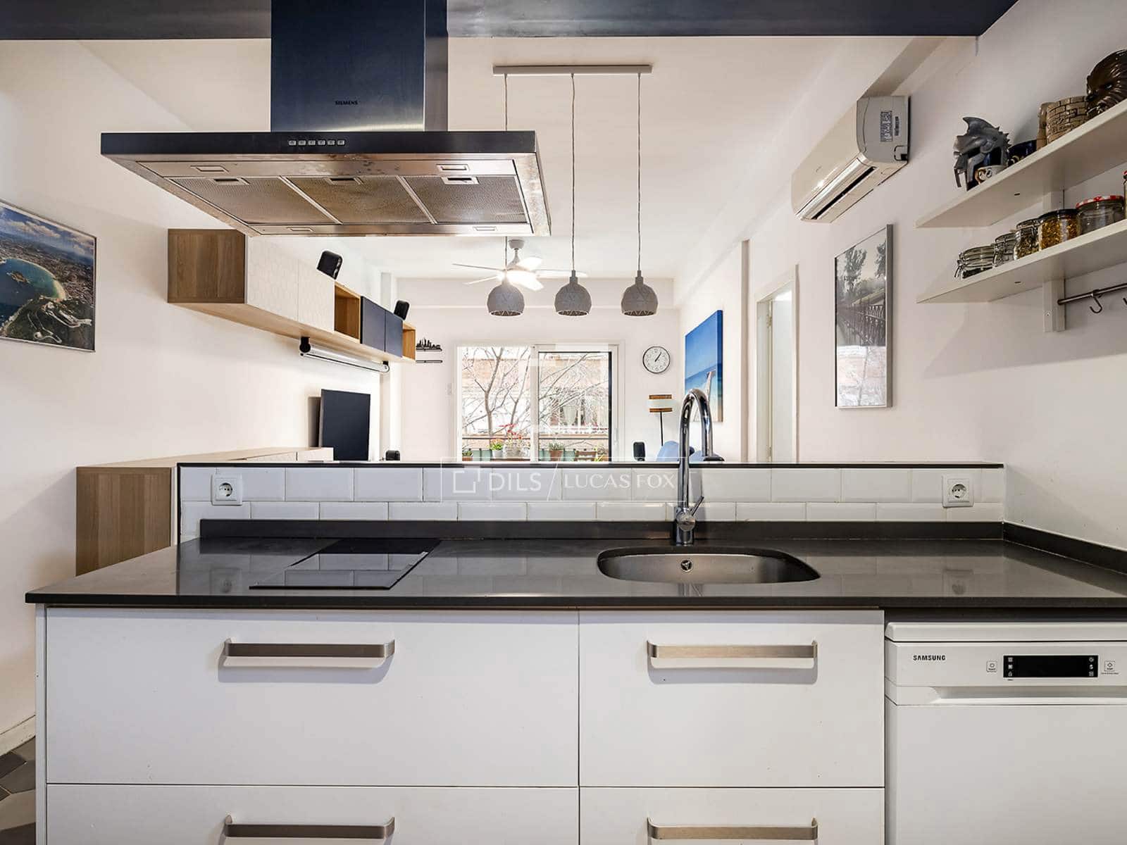 3 makuuhuone Huoneisto myytävänä paikassa Barcelona kaupunki mukana 
autotalli - 620 000 € (Ref: 9542472)