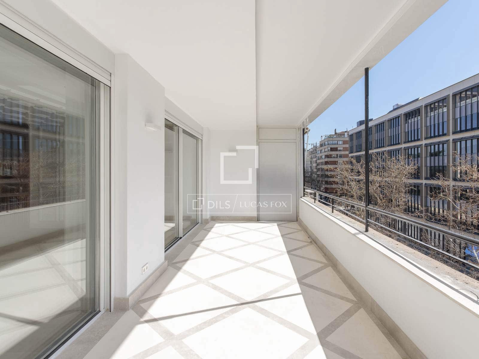 5 makuuhuone Huoneisto myytävänä paikassa Madrid kaupunki mukana 
autotalli - 4 990 000 € (Ref: 9542473)