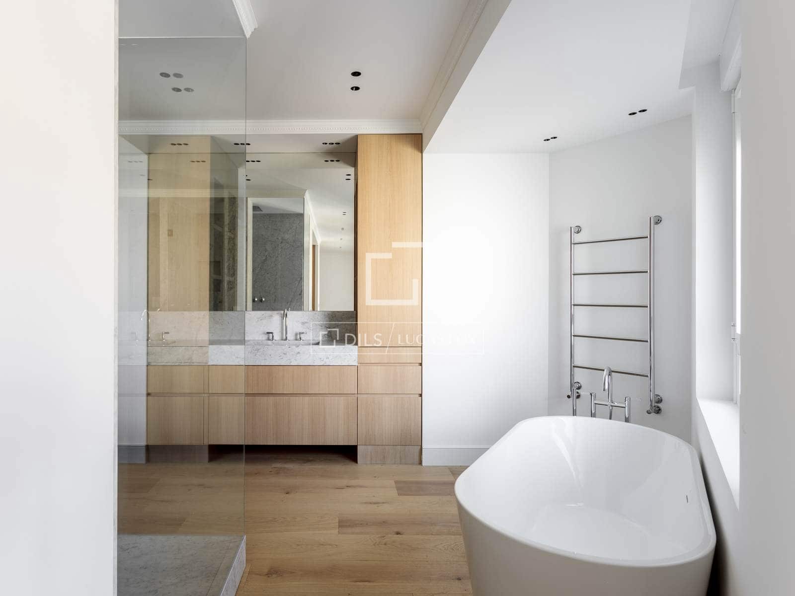 5 makuuhuone Huoneisto myytävänä paikassa Madrid kaupunki mukana 
autotalli - 4 990 000 € (Ref: 9542473)