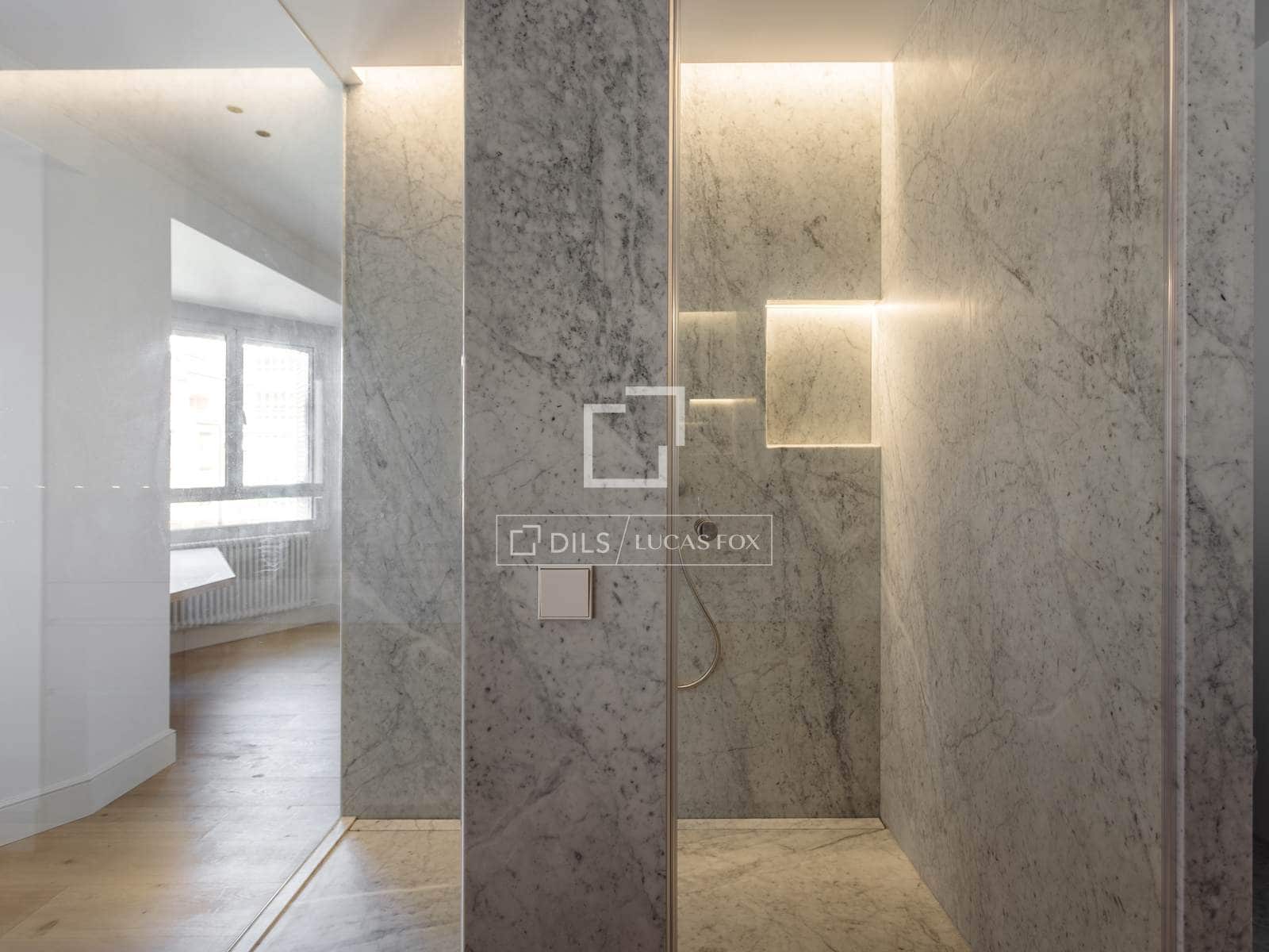 5 makuuhuone Huoneisto myytävänä paikassa Madrid kaupunki mukana 
autotalli - 4 990 000 € (Ref: 9542473)