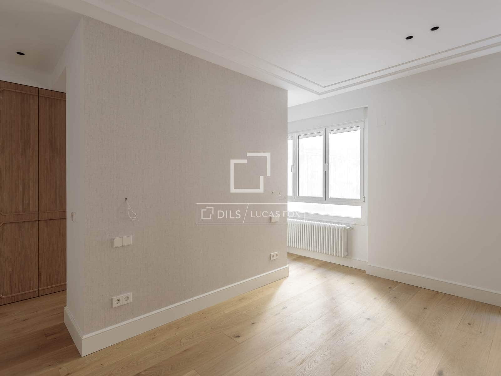 5 makuuhuone Huoneisto myytävänä paikassa Madrid kaupunki mukana 
autotalli - 4 990 000 € (Ref: 9542473)